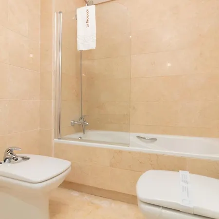 2 Bedrooms Terrace - Pool&parking Lägenhet Marbella