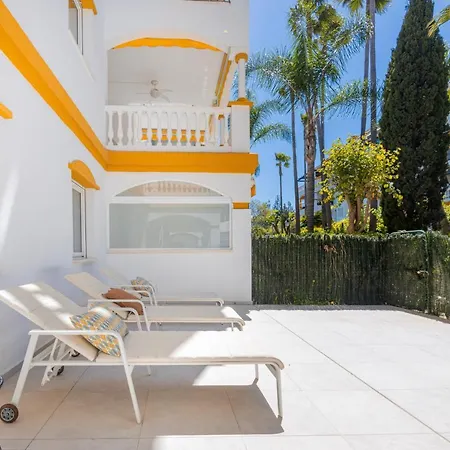 2 Bedrooms Terrace - Pool & Parking *