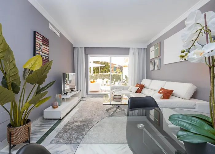 2 Bedrooms Terrace - Pool & Parking